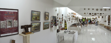 Expozitia artistilor si mesterilor populari din zona Maramures
